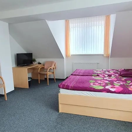 Kulturhaus Bettenhausen Guest house *